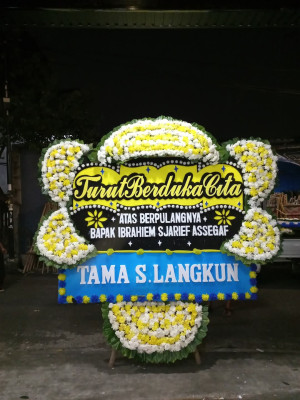 Papan Bunga Duka di Rawang Panca Arga